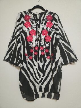 Ethnic By Outfitters 100% Cotton Zebra Stripe Tunic with Pink Floral Embroidery